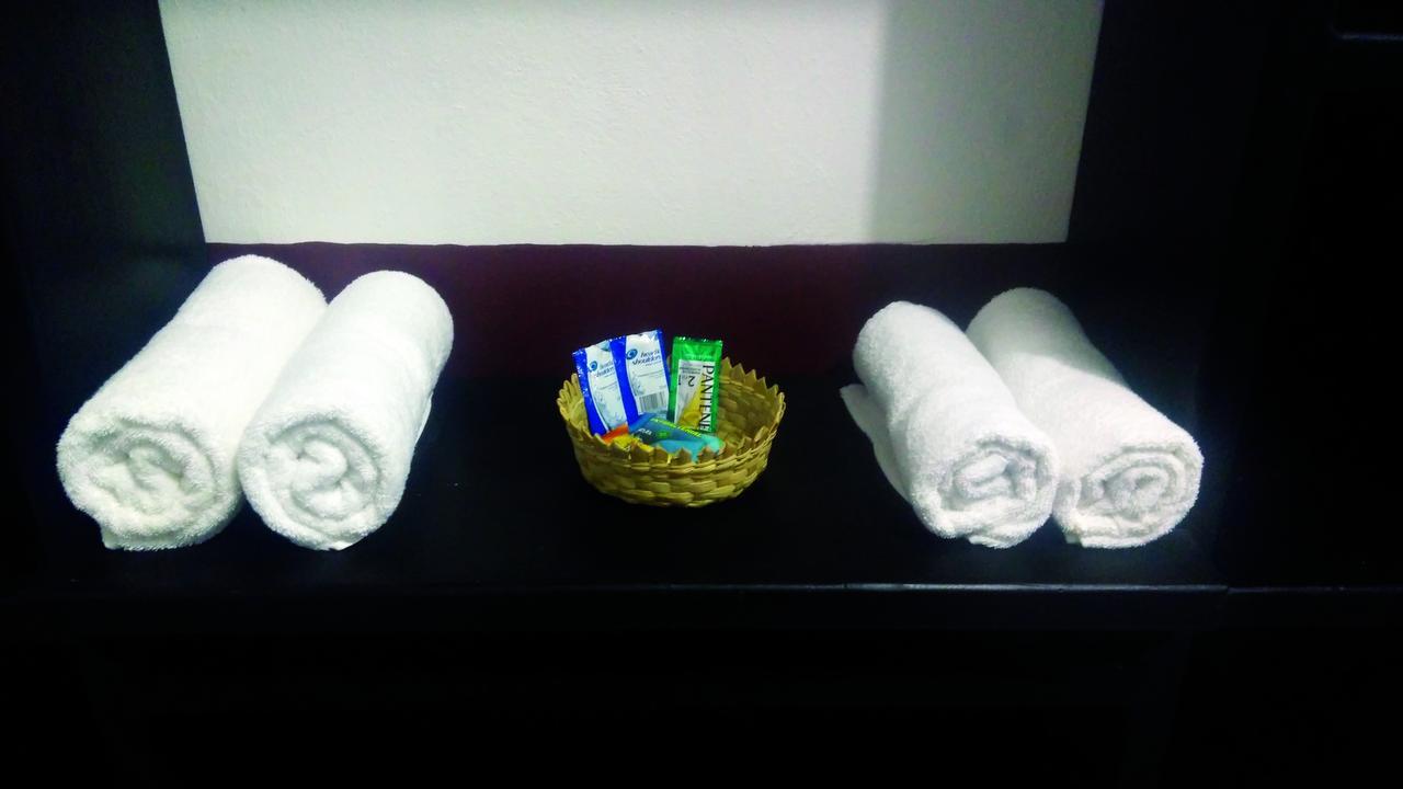 Hotel Falcon Tamasopo Bagian luar foto