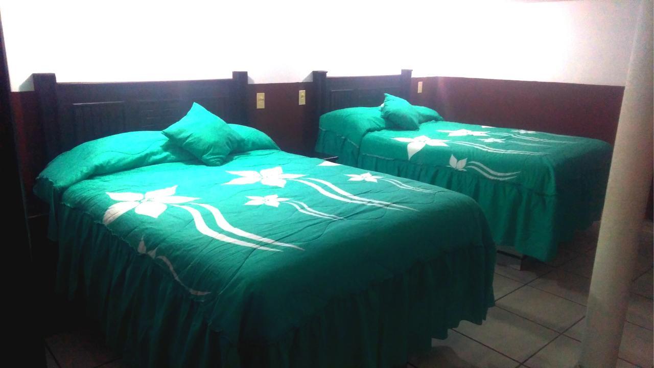 Hotel Falcon Tamasopo Bagian luar foto